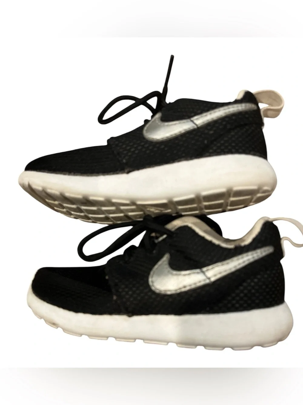 Nike Roshe One Toddler Shoes Size 7C Black Metallic Silver White Sneakers